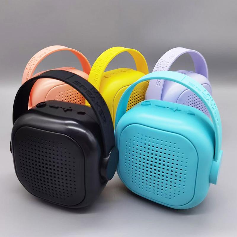 new m27 wireless bluetooth speaker mini creative gift fm radio portable card portable small speaker details Picture