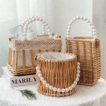 New Rattan Woven Bag Vintage Beach Travel Crossbody Bag Hand-Woven Wicker Pearl Hand Basket Bag
