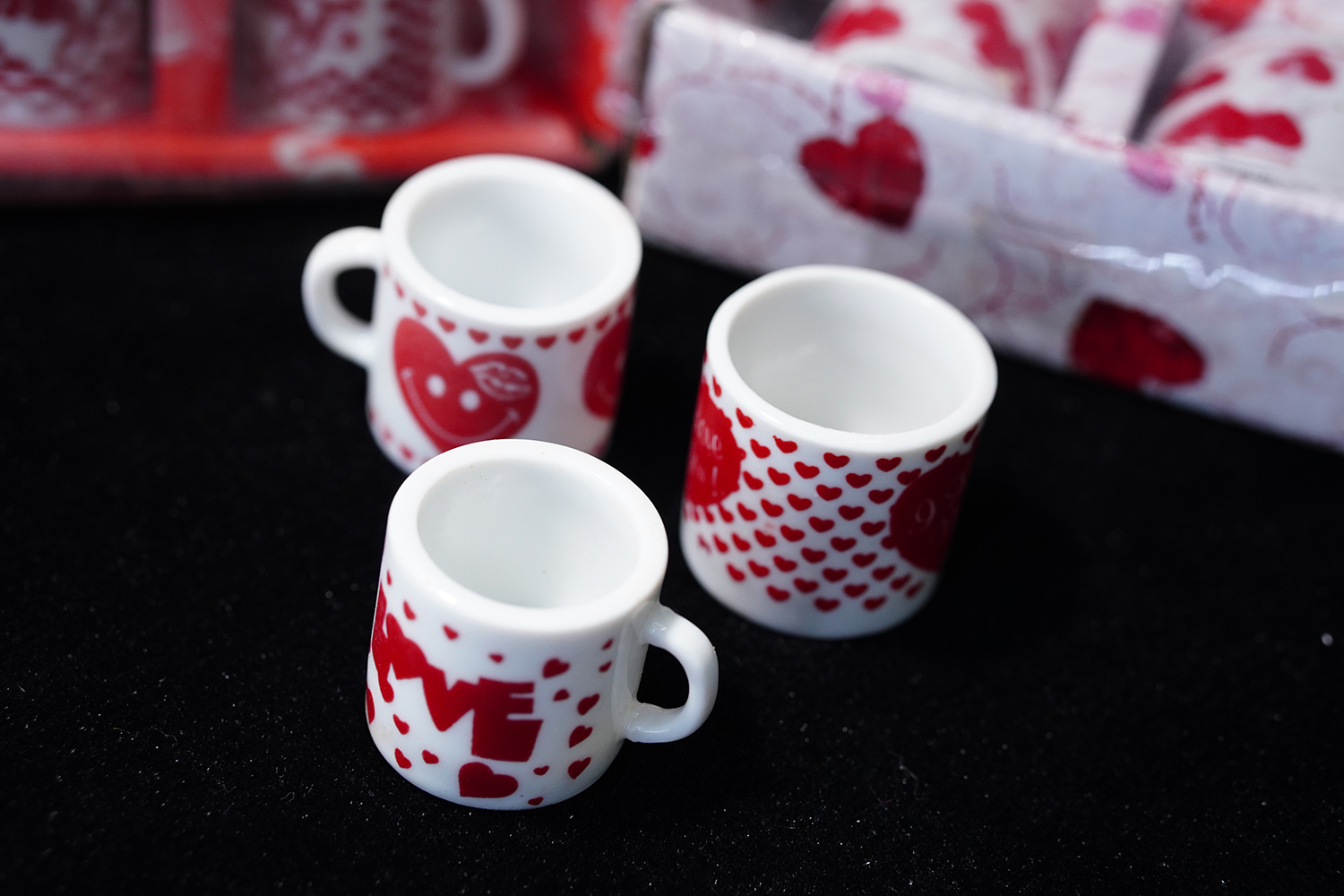 陶瓷/摆件/陶瓷花瓶/陶瓷工艺品/精品花瓶产品图