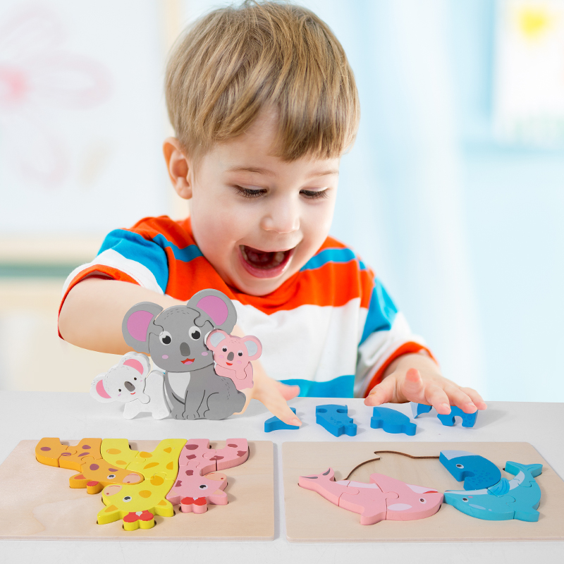 The wooden toy jigsaw puzzle game is rich in color and highly entertaining. It can help babies recognize colors visually, cultivate logical thinking ability, and exercise early education enlightenment training. It is a parent-child game details Picture