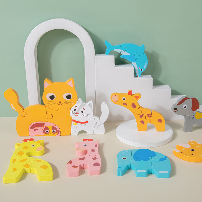 The wooden toy jigsaw puzzle game is rich in color and highly entertaining. It can help babies recognize colors visually, cultivate logical thinking ability, and exercise early education enlightenment training. It is a parent-child game Specification image