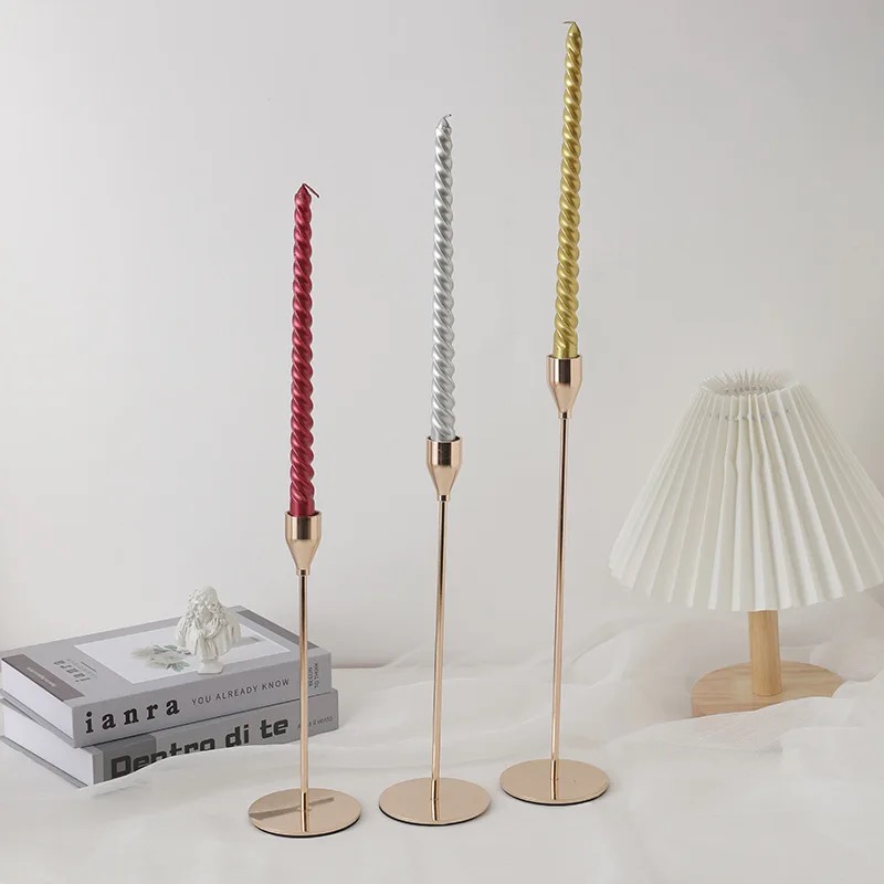 Christmas colorful spiral long pole candles, household smokeless and odorless wedding candlelight, dinner candlestick stand, decorative item, scented candles, Christmas scented candles, happy birthday candles, birthday number candles, foreign candles details Picture