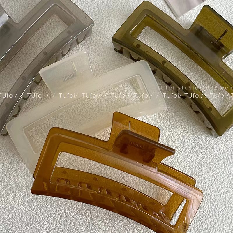 13CM方块鲨鱼夹果冻色后脑勺发夹