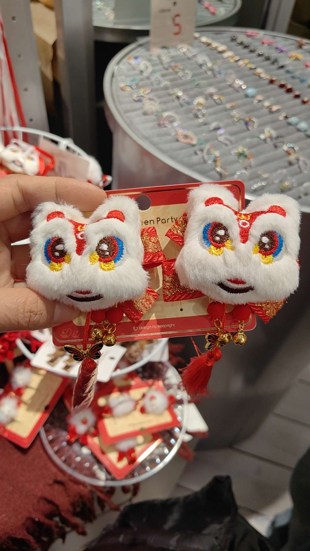 Creative accessories, flocked hair clips, headwear, hair clips, unique hair accessories, beautiful decorations, high-quality hair accessories Application Scenario