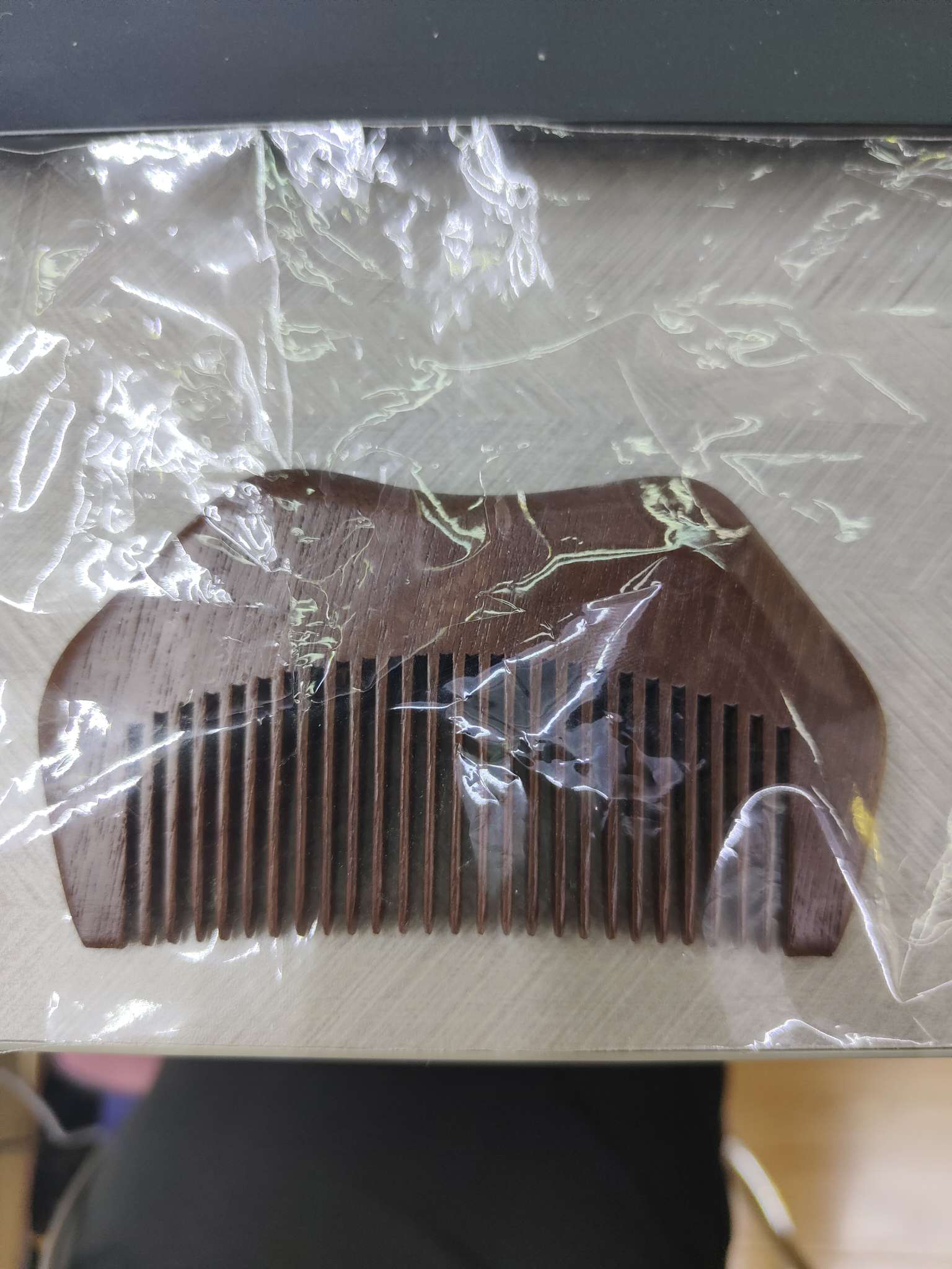 梳子创意饰品产品图