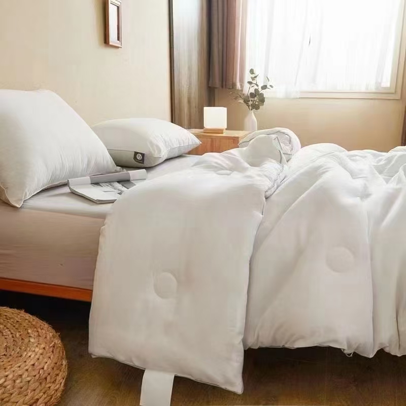 Wholesale of Class A raw cotton soybean fiber quilt cores, thickened soybean winter quilts and cotton quilts Item Picture