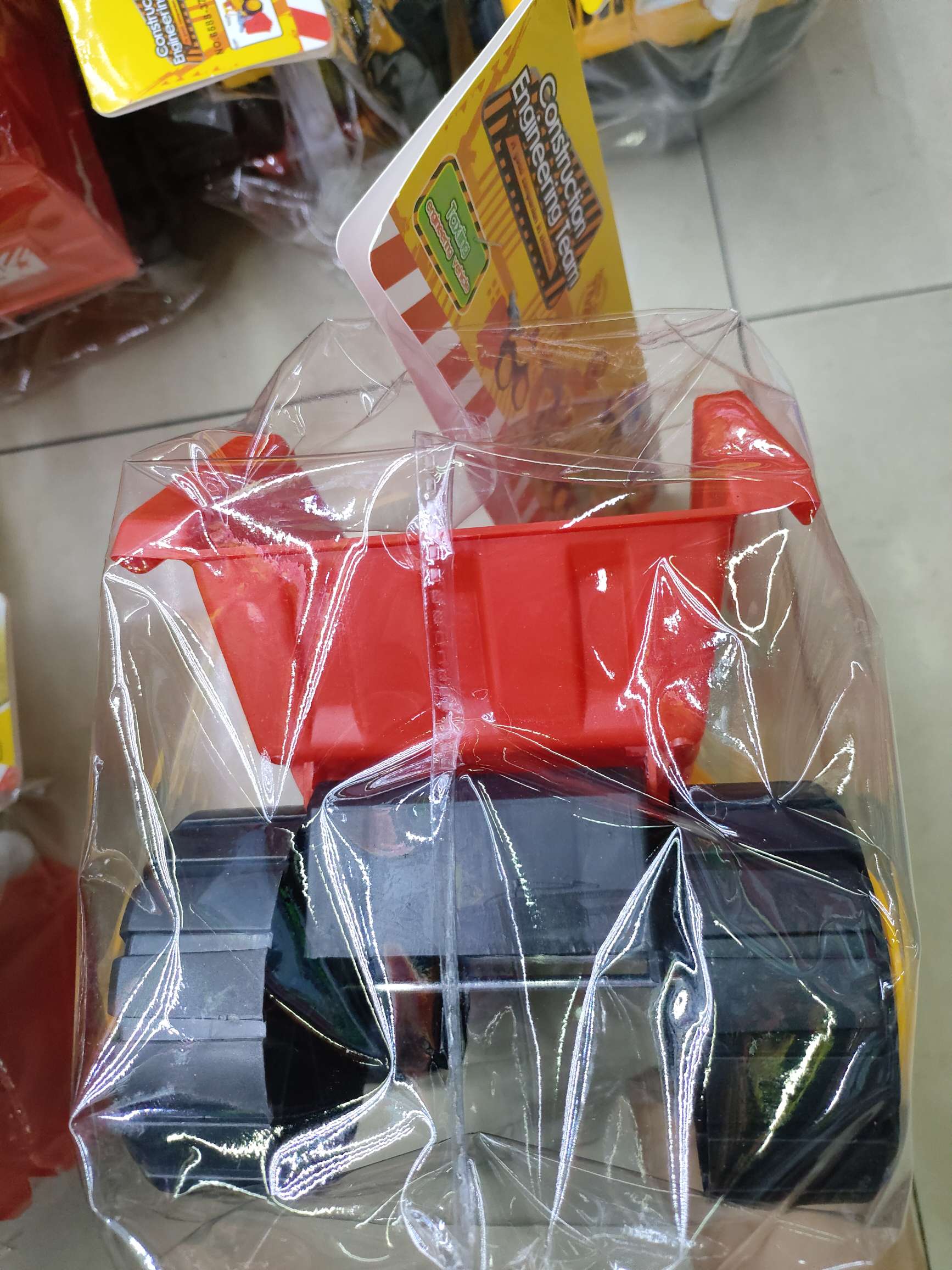 新款挖机/罐车/垃圾车/运输车，卡头袋包装，清装不混装。7.5元/个，54个/箱。汽车模型模型新款热销儿童玩具详情图15