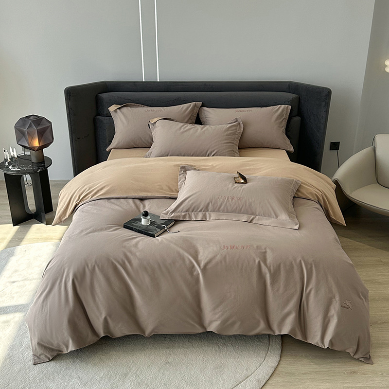 牛奶绒刺绣四件套加密加厚2025