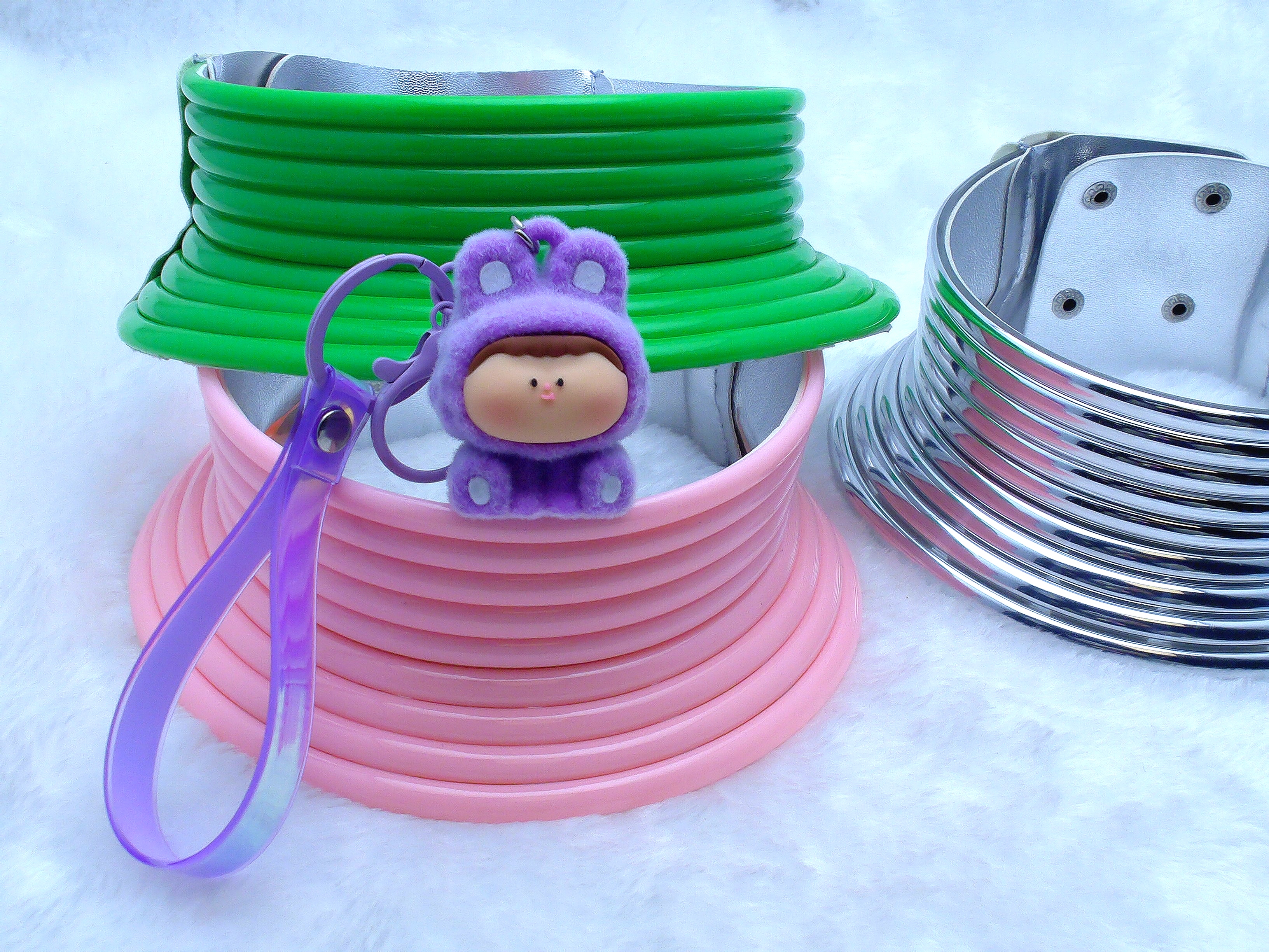 钥匙扣/皮质钥匙扣/钥匙链/潮玩钥匙扣/指甲钳钥匙扣白底实物图