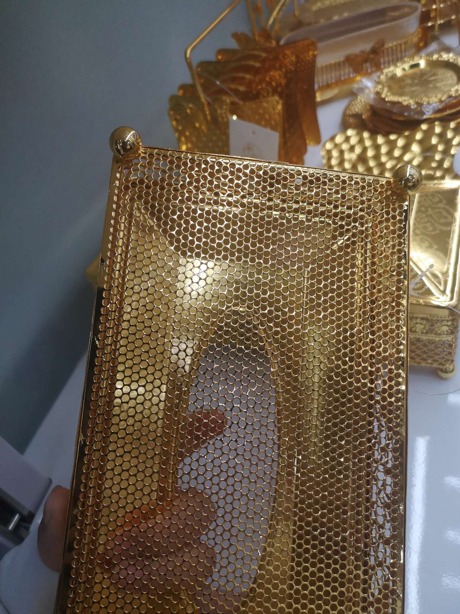 Creative metal electroplated tissue box craft ornaments detail image 5