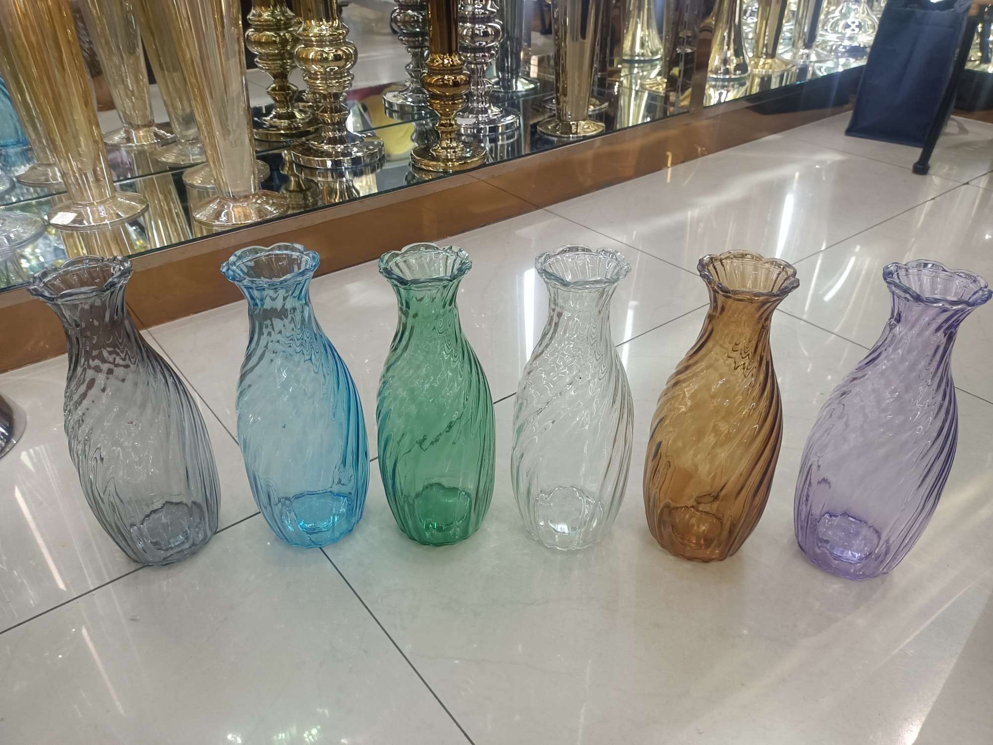 精美玻璃工艺品礼品 琉璃花瓶装饰品 玻璃弹珠摆设 玻璃烟灰缸实用艺术品