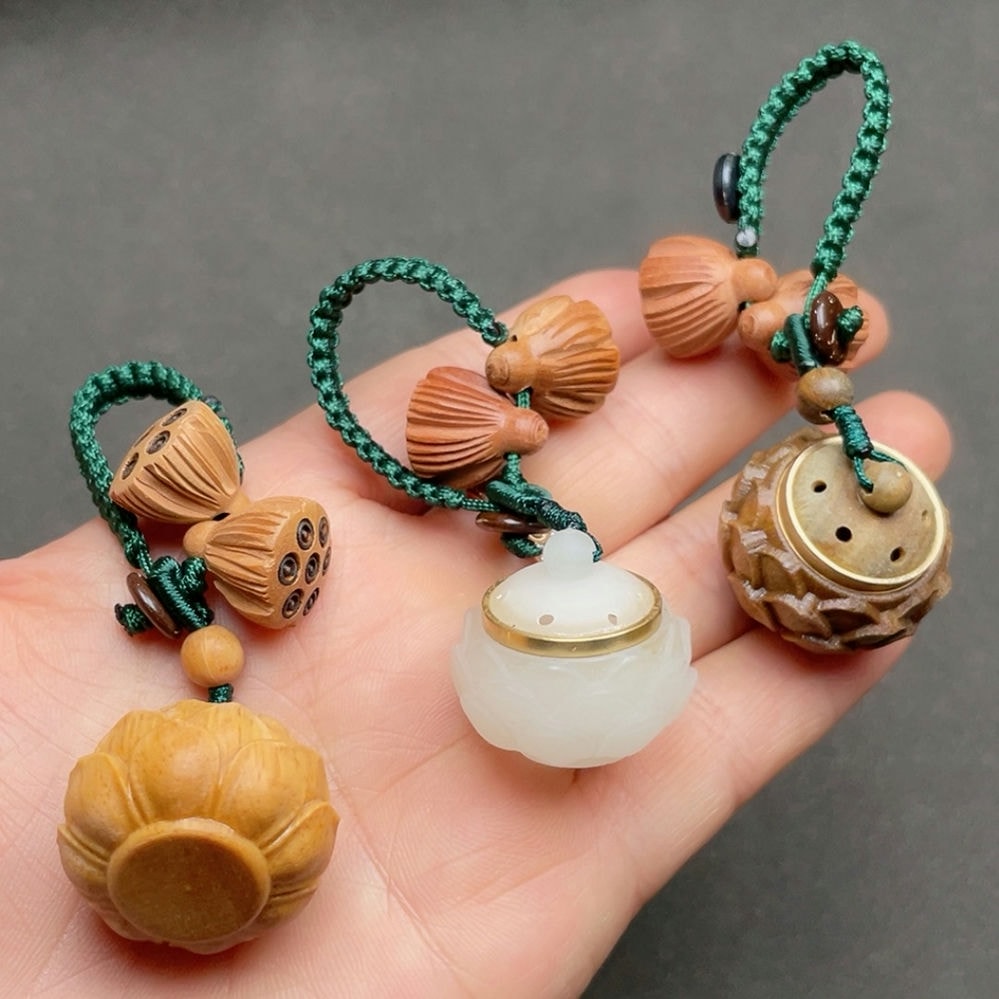Natural Bodhi root carved lotus money bag, olive bamboo joint, good things happen, lotus friends safe, diffuser bag, hanging mobile phone chain, keychain accessory, keychain for girls 2024, cute keychain Specification image
