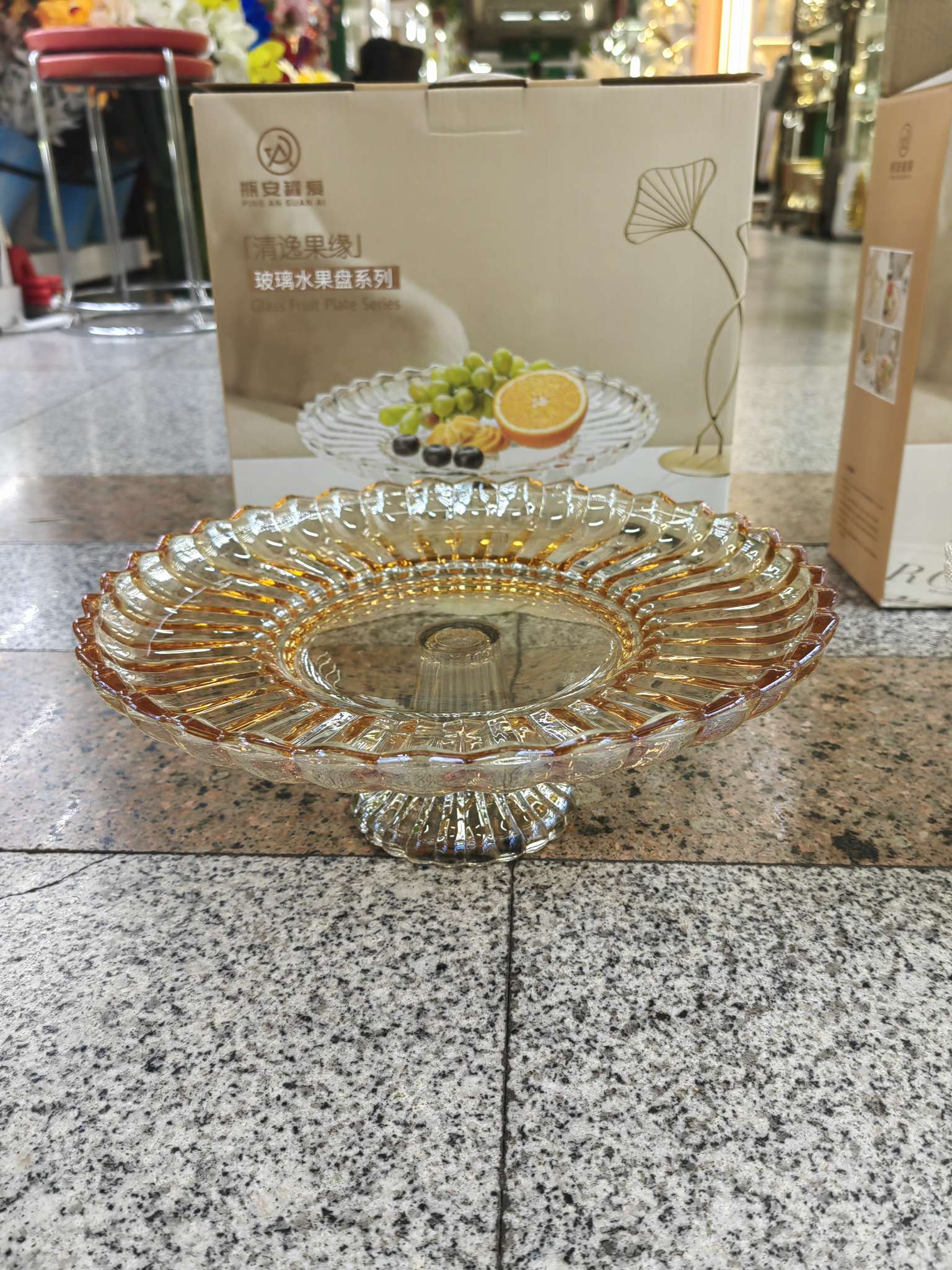 高级酒店用品套装 日用百货酒店专用一次性用品 玻璃果盘产品图