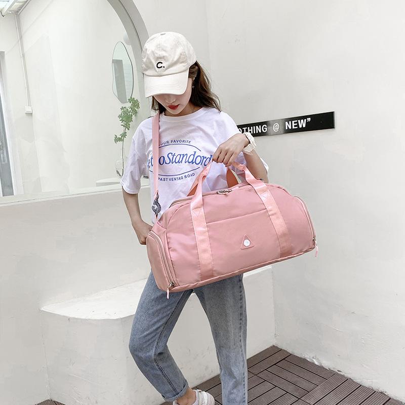 Large Capacity Sports Gym Bag 2022 New Simple and Lightweight Comfortable Dry Wet Separation Independent Shoes Fitness Bag Wholesale
