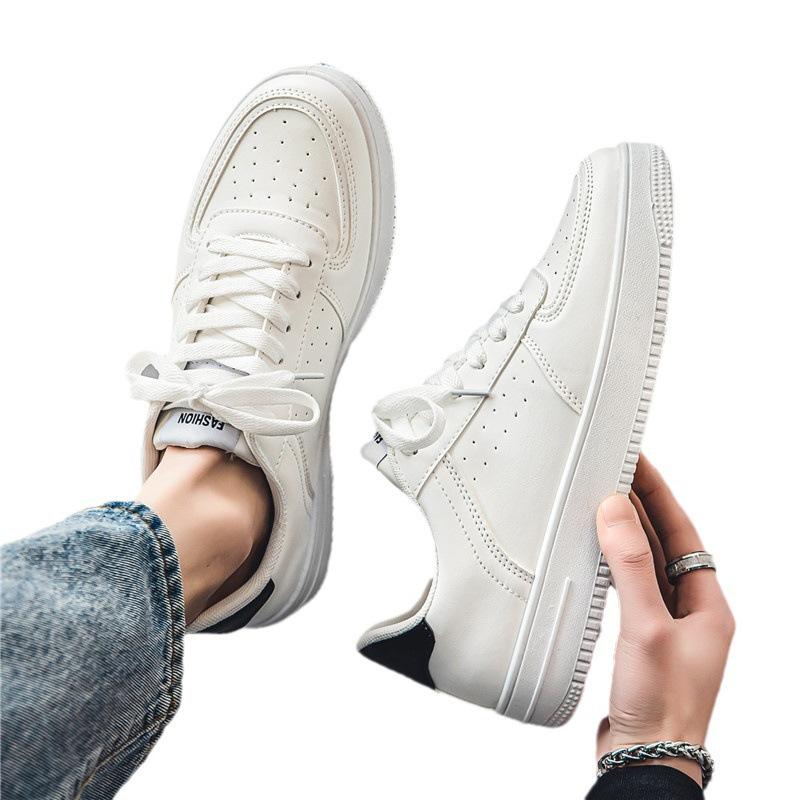 white shoes men's summer breathable youth casual versatile men's shoes 2023 new pure white sports board shoes for students Item Picture