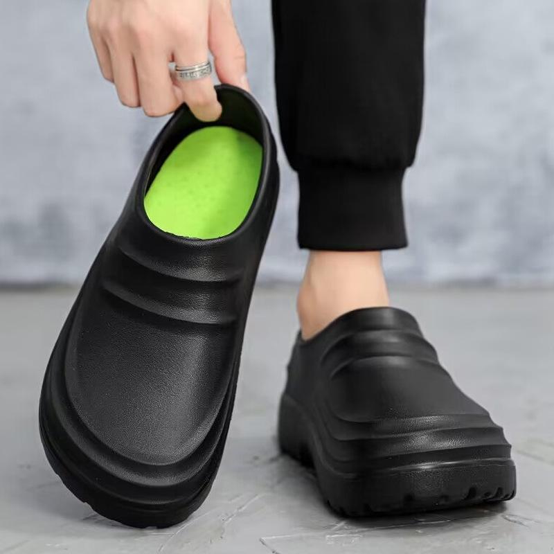chef shoes men's black four seasons kitchen waterproof and oil-proof men's shoes non-slip wear-resistant slip-on soft bottom work shoes Application Scenario