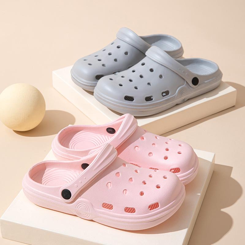 Women's Hole Shoes Summer Outdoor Beach Net Red Lightweight Half-Covered Heel Sandals Couple's Closed Toe Leakage Sandals Men details Picture