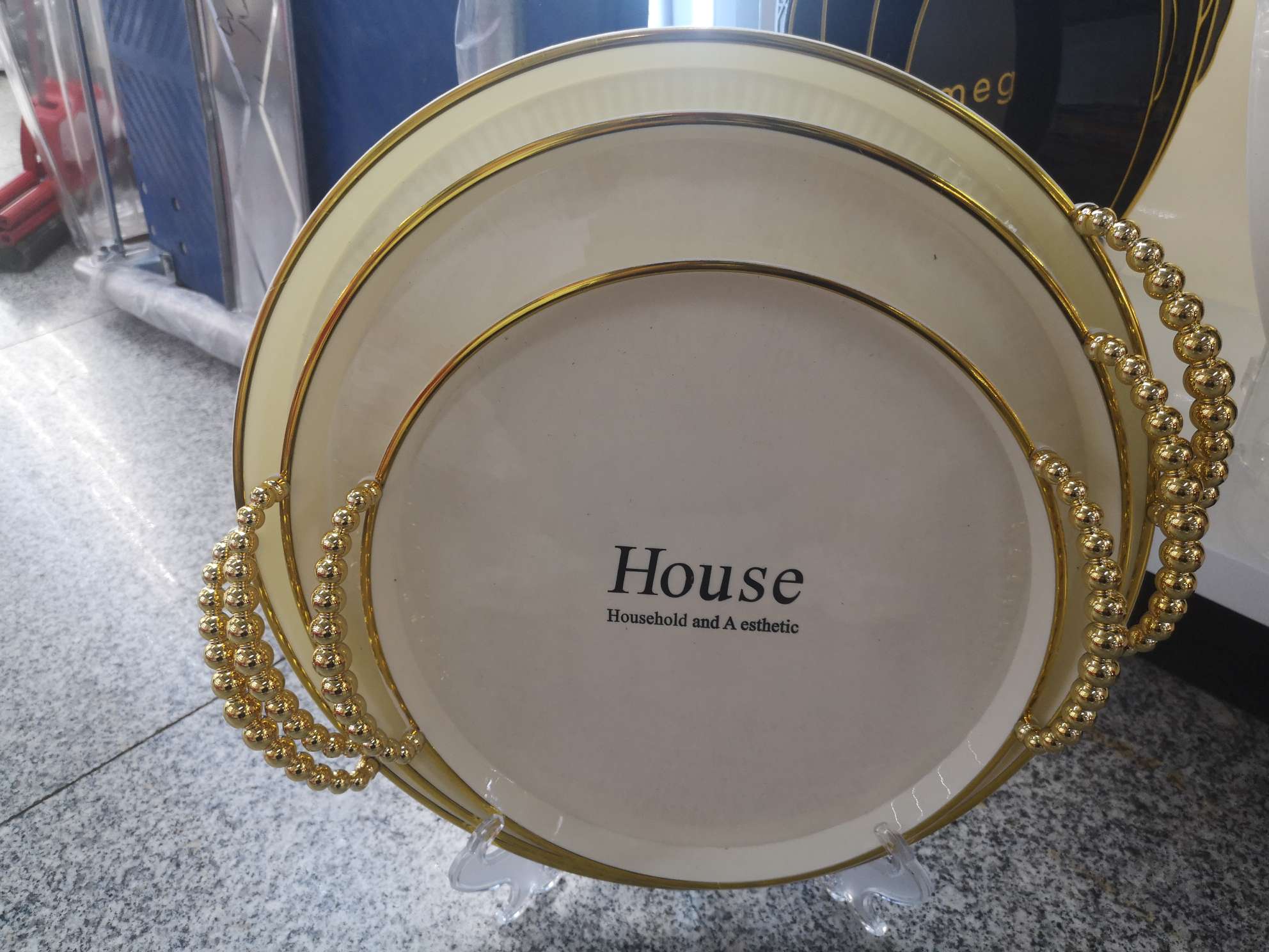 Light luxury tray, ins style, round restaurant tea tray, coffee table, cup, tea cup, water cup, home use