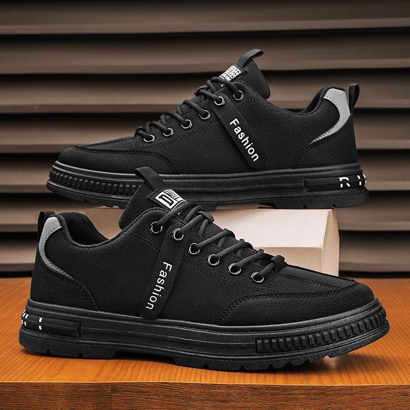 spring men's shoes new breathable labor protection shoes men's construction site work trend versatile non-slip sports board shoes dad shoes Application Scenario