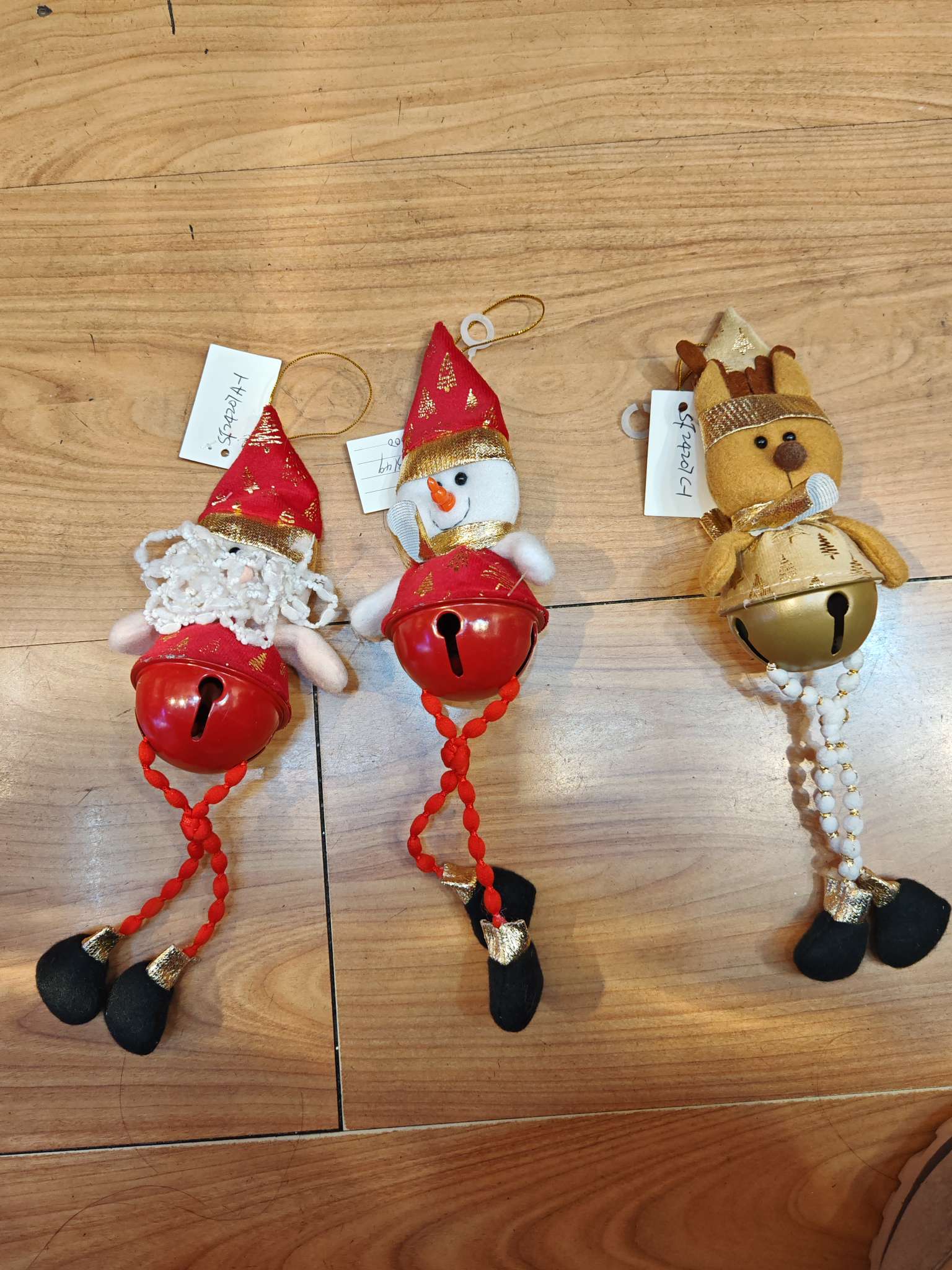 圣诞节礼物  圣诞用品  铁铃铛 挂脚老人  挂脚雪人  挂件鹿 圣诞装饰品  