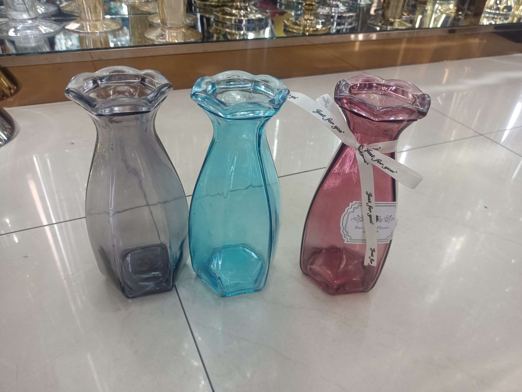 精美玻璃工艺品礼品 琉璃花瓶装饰品 玻璃弹珠创意摆设 玻璃烟灰缸实用艺术品