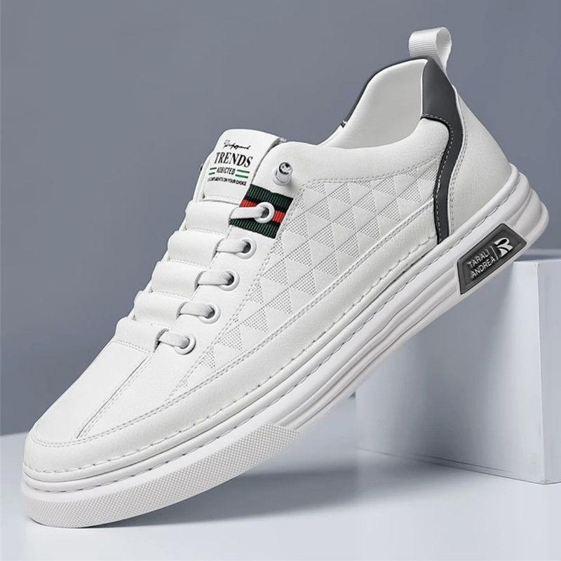 men's shoes spring breathable thin really soft leather white shoes 2024 new trendy all-match casual sports skate shoes men full figure