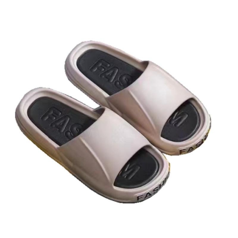 Spot Plastic Shoes Men's Shoes Beach Slippers Foreign Trade Comfortable Simple Lightweight Wear-Resistant Platform Slippers Men's Guangzhou Shoes Item Picture