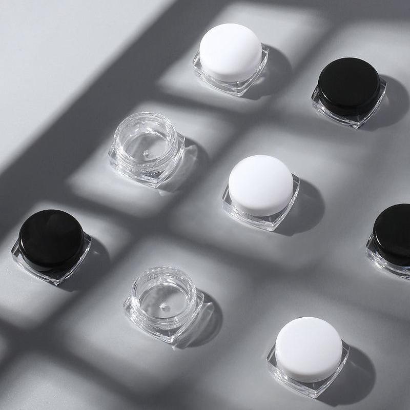 2.5g3g square bottom face cream box cream bottle glitter powder bottle portable test pack sample bottle exquisite cosmetic subpackaging Application Scenario