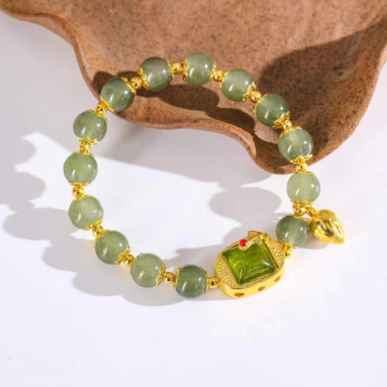 七夕情人节送老婆女友方糖莲花梅花串珠手链 高级感配饰手链女款白底实物图