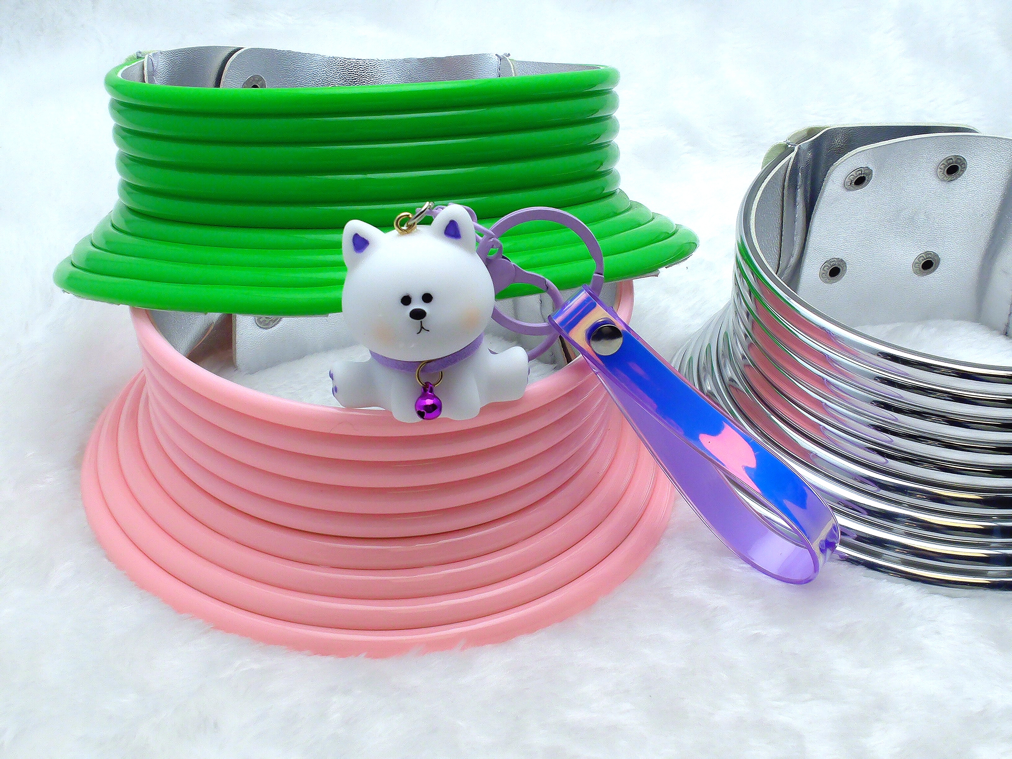 New cartoon splits puppy figurine PVC cute car key chain schoolbag pendant accessory Application Scenario