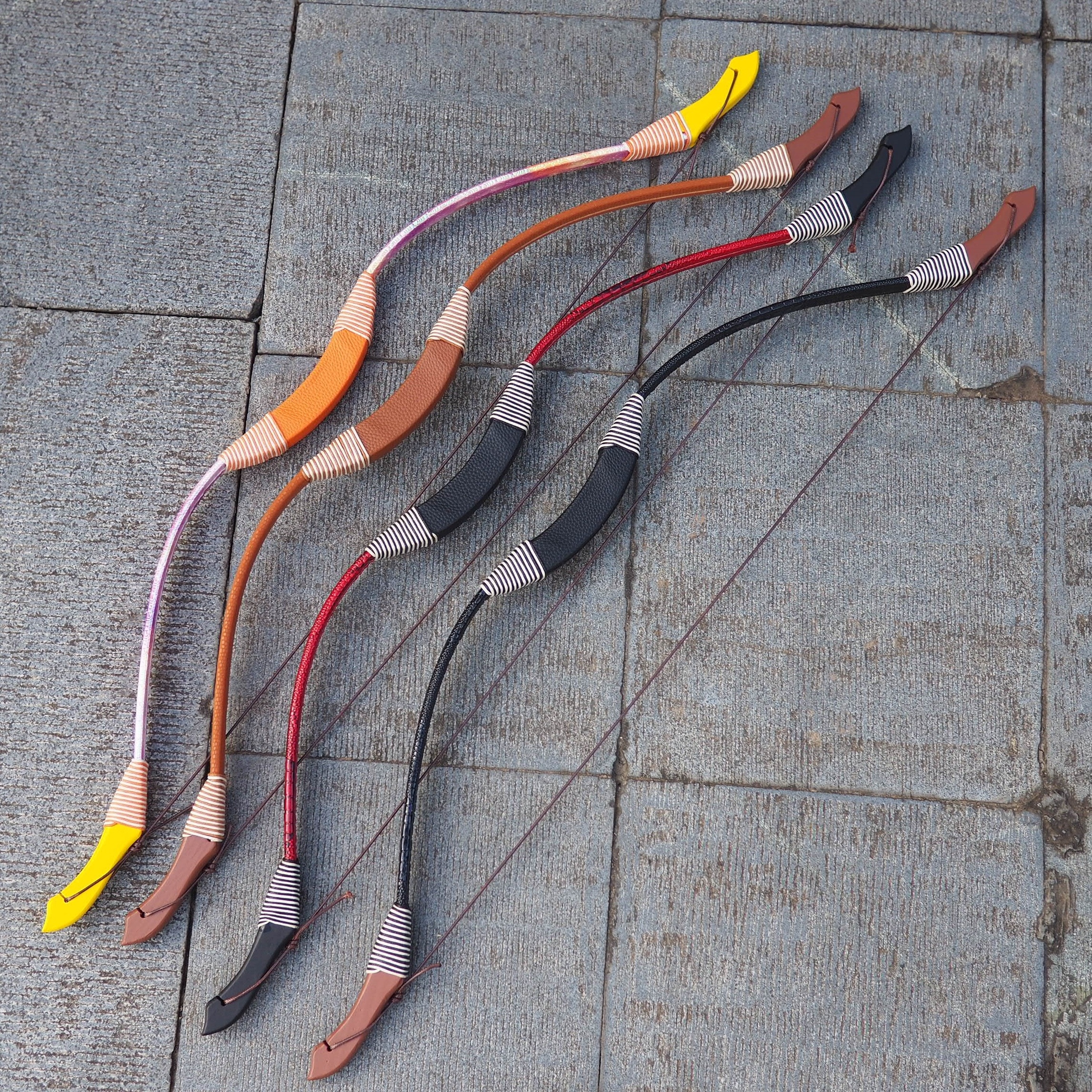 Children's toy bow and arrow 80cm, traditional Chinese style bow, recurve bow, archery toy, cosplay bow and arrow Item Picture