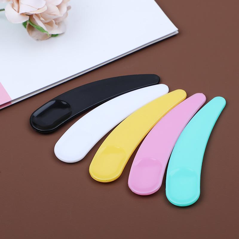 manufacturers supply crescent spoon small digging spoon mask stick spoon face cream spoon cosmetic packaging packing packing tools full figure