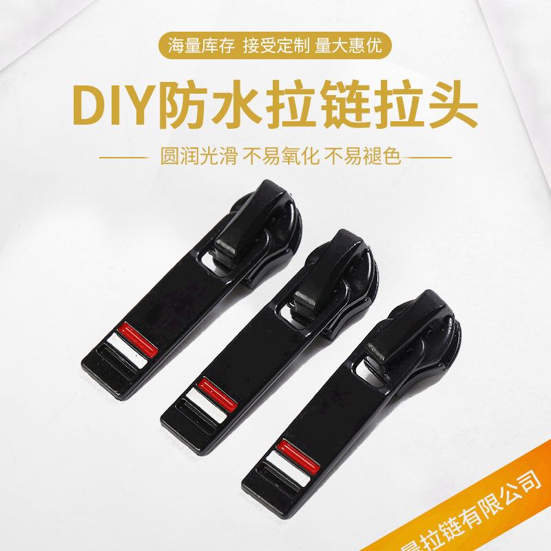 Wholesale Direct Supply Paint Reverse Pull Head No. 3 Excellent inside-out Wear Zipper Waterproof Zipper Head Pull Head Clothing Accessories details Picture