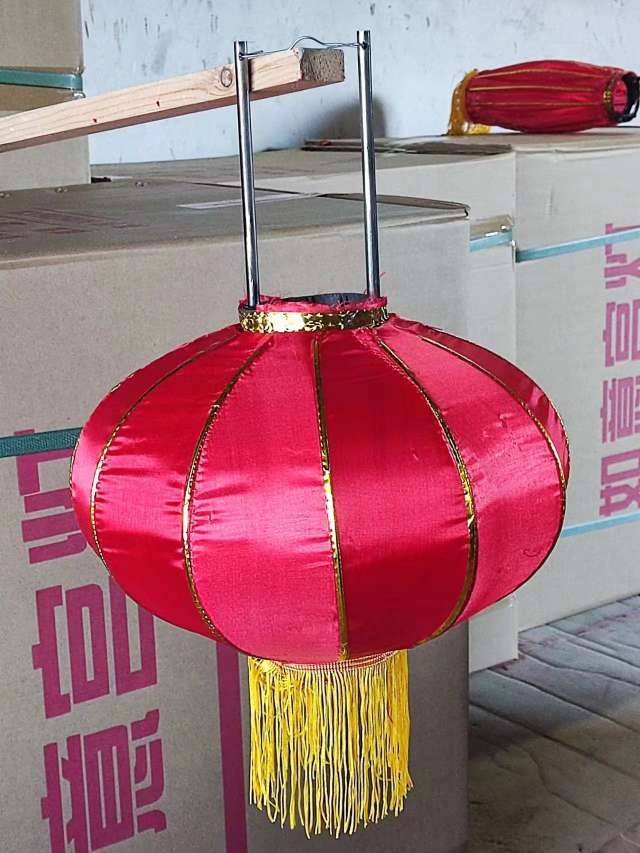 灯笼过年灯笼新年灯笼发光灯笼详情图5