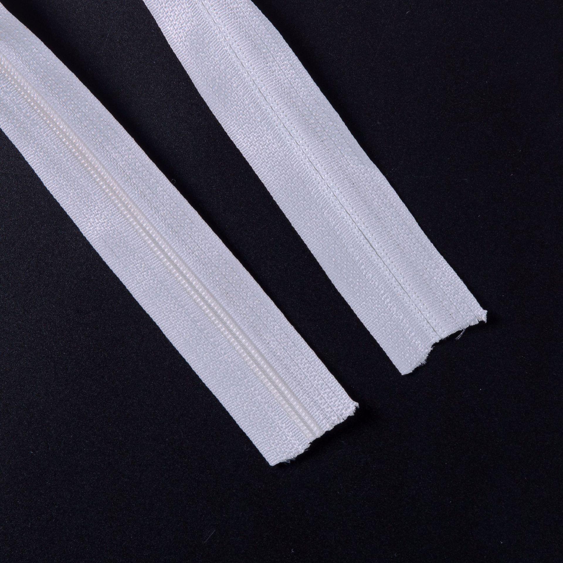 spot goods 3#5#8#10# nylon zipper bags into bundle size schoolbag nylon zipper sold by bundle Application Scenario