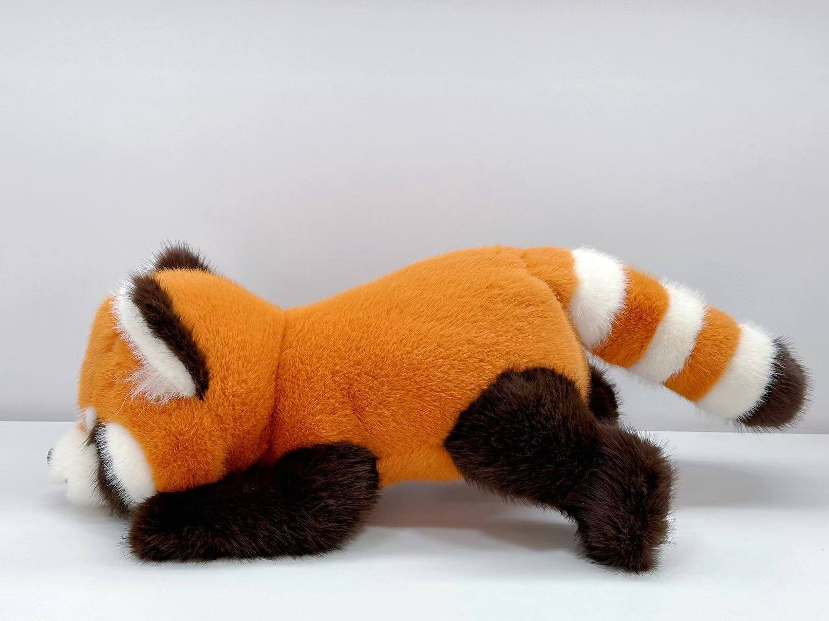 浣熊毛绒玩具娃娃 仿真娃娃欧貂玩偶公仔 软体抱枕 安全环保材料 儿童节礼物 玩具收藏爱好者产品图