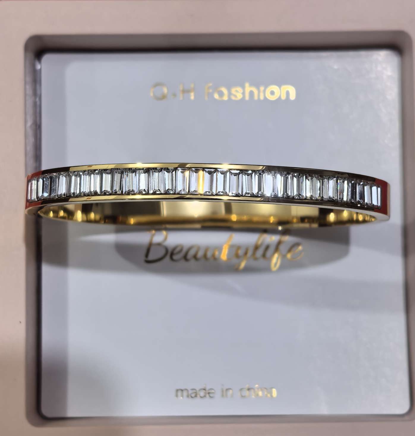 Titanium steel bracelet, zircon inlaid bracelet Specification image