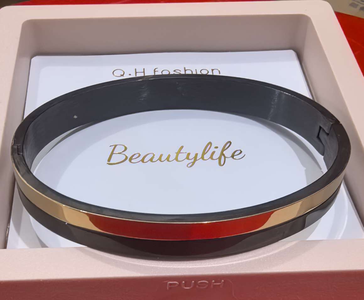 Electroplated two-color bracelet Specification image