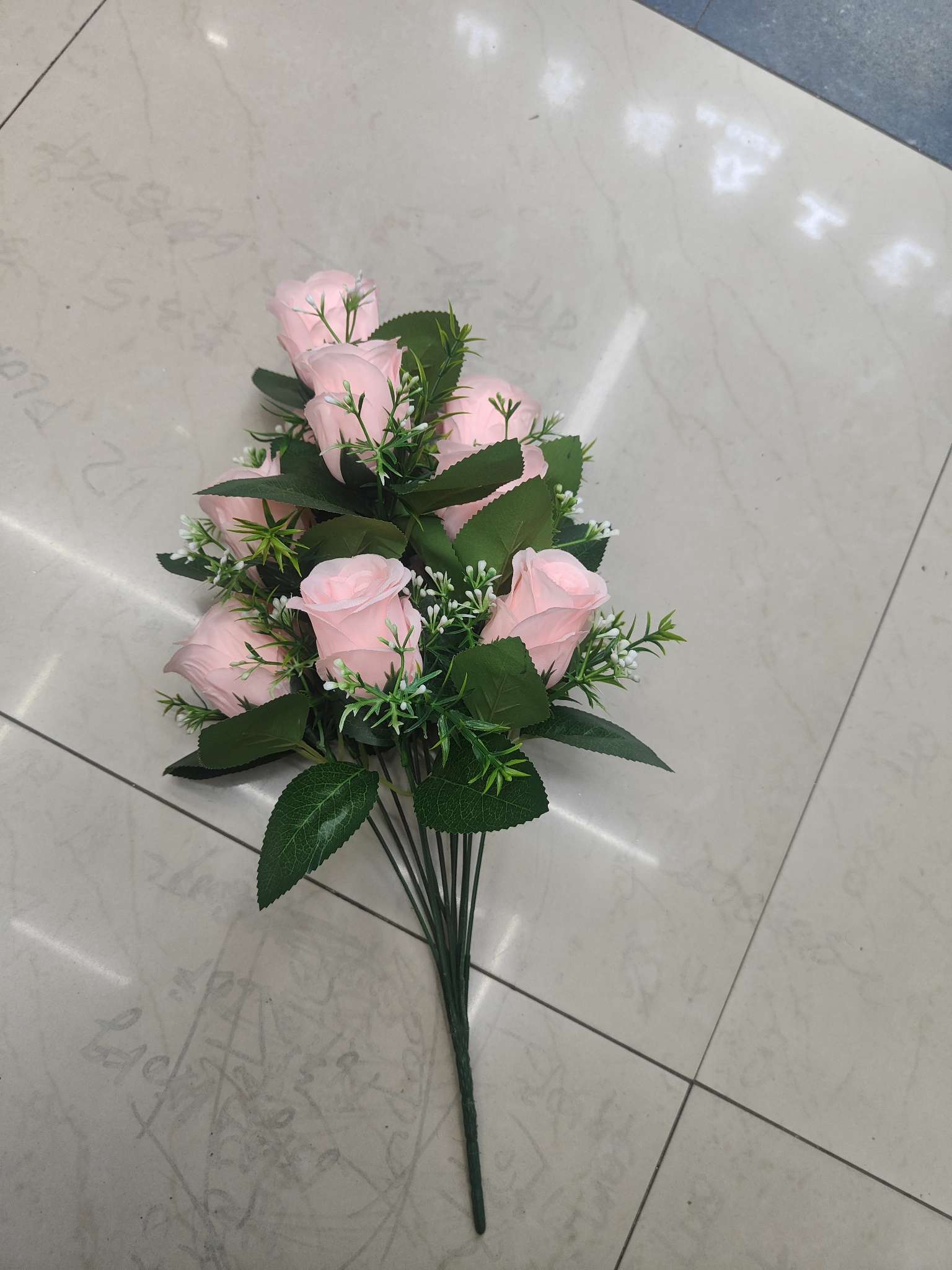Artificial flowers/bouquets/silicone artificial flowers, artificial petal handicrafts, gifts, Qingming flowers, kapok artificial flowers, artificial handicrafts, beautifying living Spaces, artificial flowers, artificial flowers, Qingming flowers, kapok details Picture