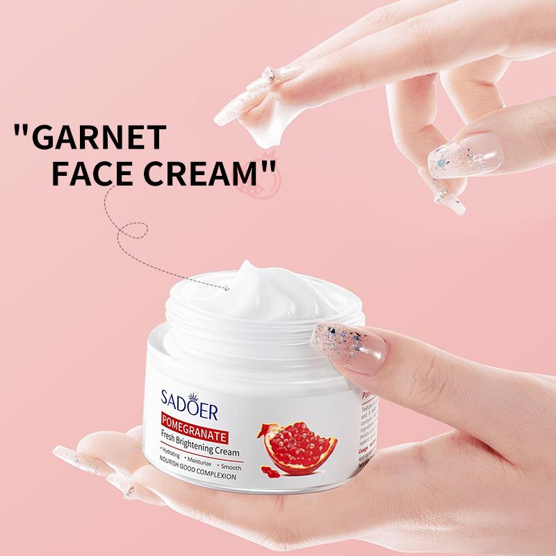 Full English Face Cream Sadoer Nourishing Brightening Pomegranate Fresh and Beautiful Face Cream 50G Cross-Border Foreign Trade Factory Direct Sales Item Picture