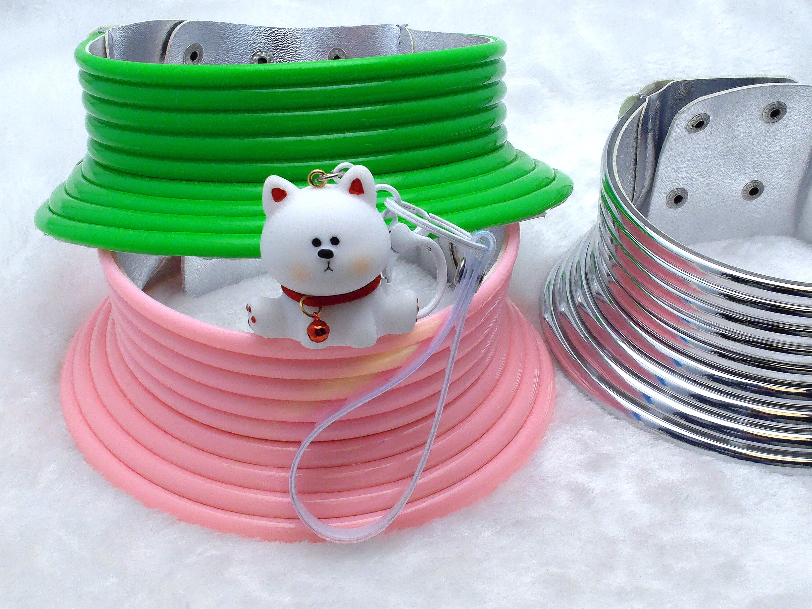 New cartoon splits puppy figurine PVC cute car key chain schoolbag pendant accessory Item Picture