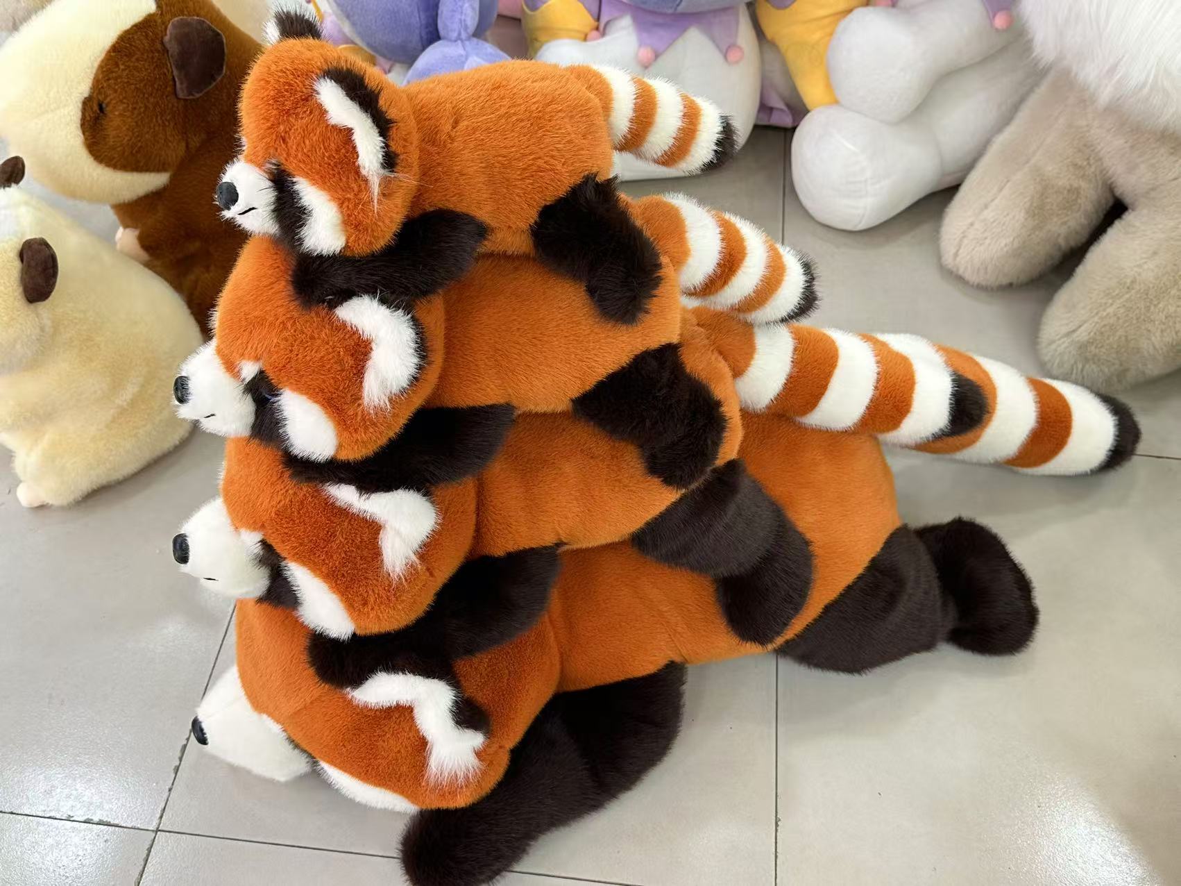 浣熊毛绒玩具娃娃 仿真娃娃欧貂玩偶公仔 软体抱枕 安全环保材料 儿童节礼物 玩具收藏爱好者图