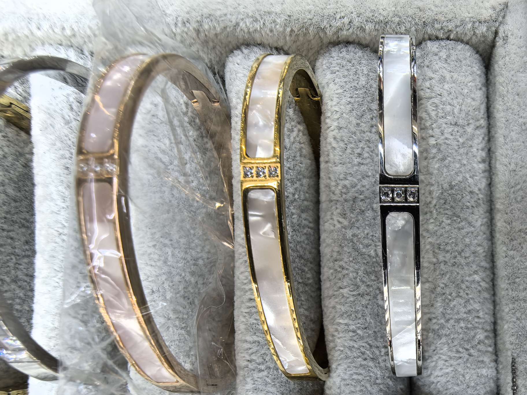 Shell bracelet