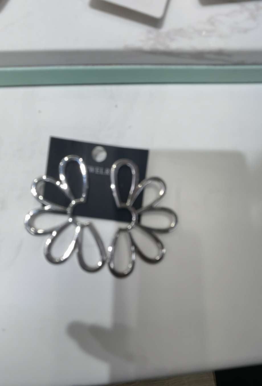 2024年爆款推荐耳环耳钉铁片，美观大方，高级感，保色电镀，流行款式网络爆款图