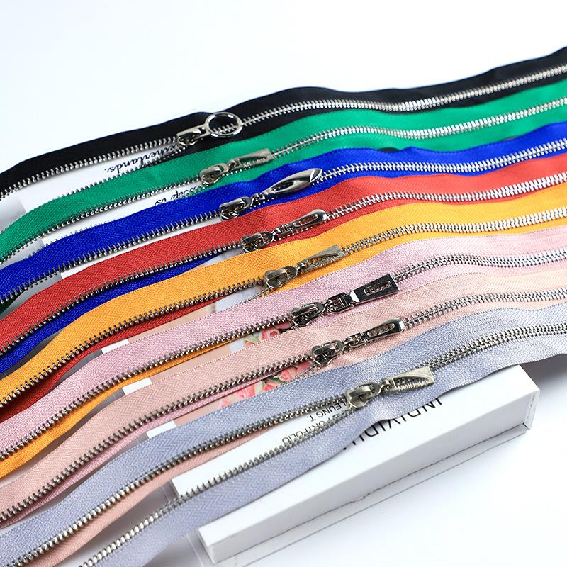No. 3 No. 5 No. 8 Metal Zipper Customization More Sizes Zipper Customization Source Factory Customization