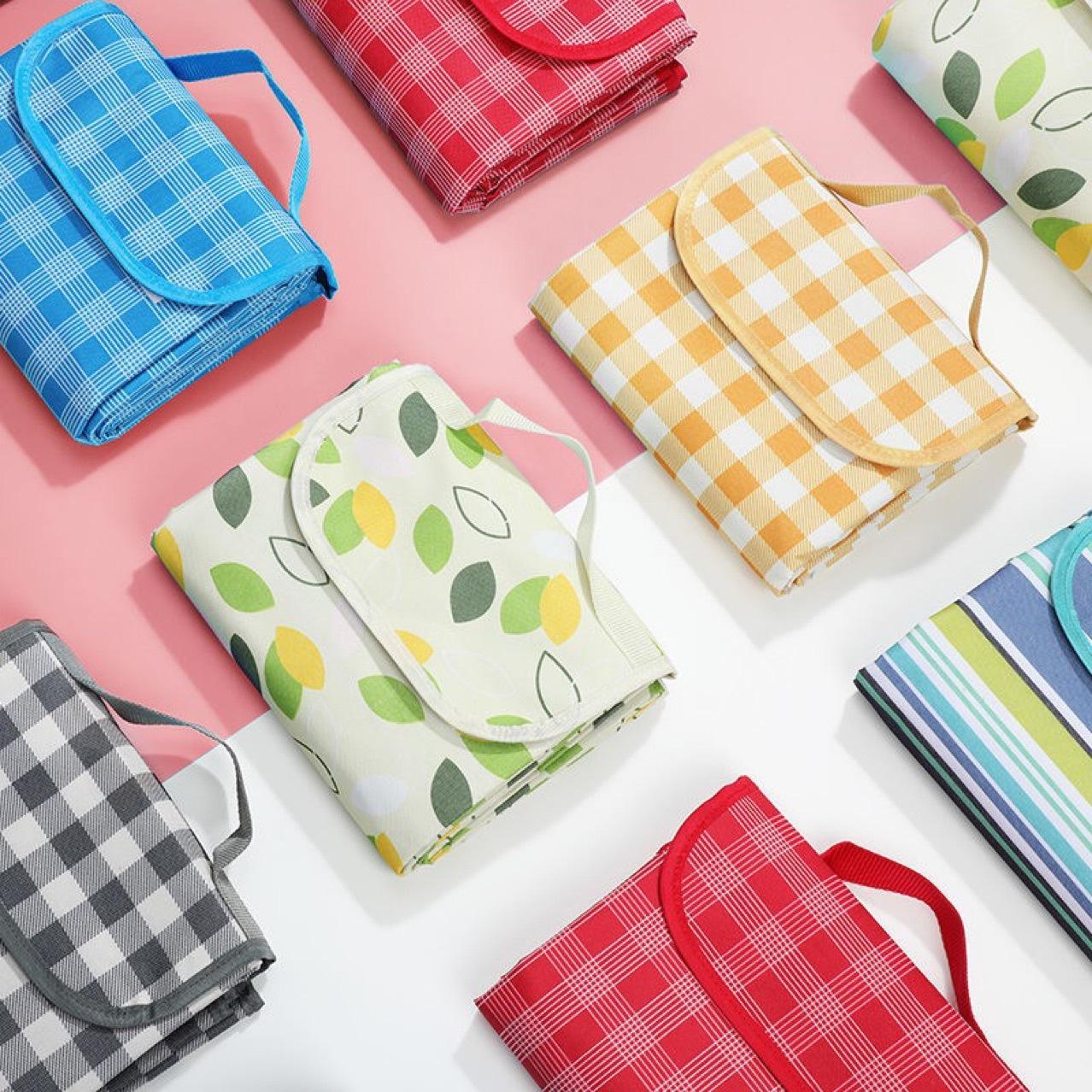 outdoor picnic mat moisture proof pad oxford cloth waterproof spring outing camping mat thickened camping mat beach mat wholesale