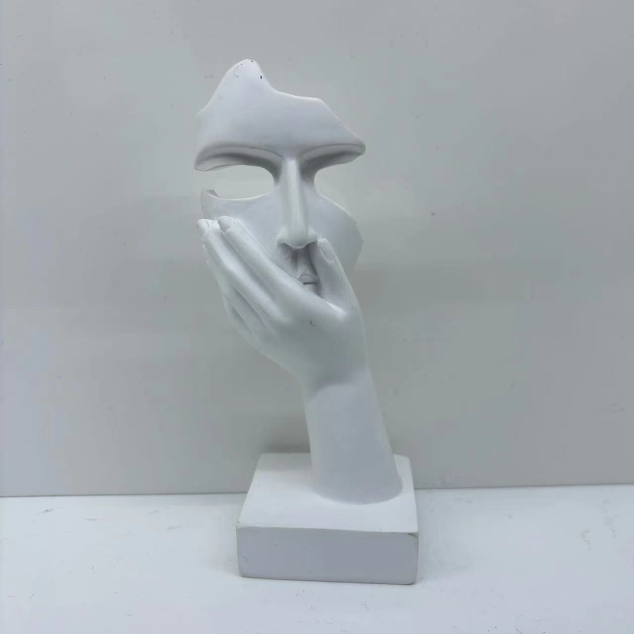 厂家直销 欧式工艺品摆件简约捂嘴抽象人物雕塑办公室客厅雕塑艺术品装饰品