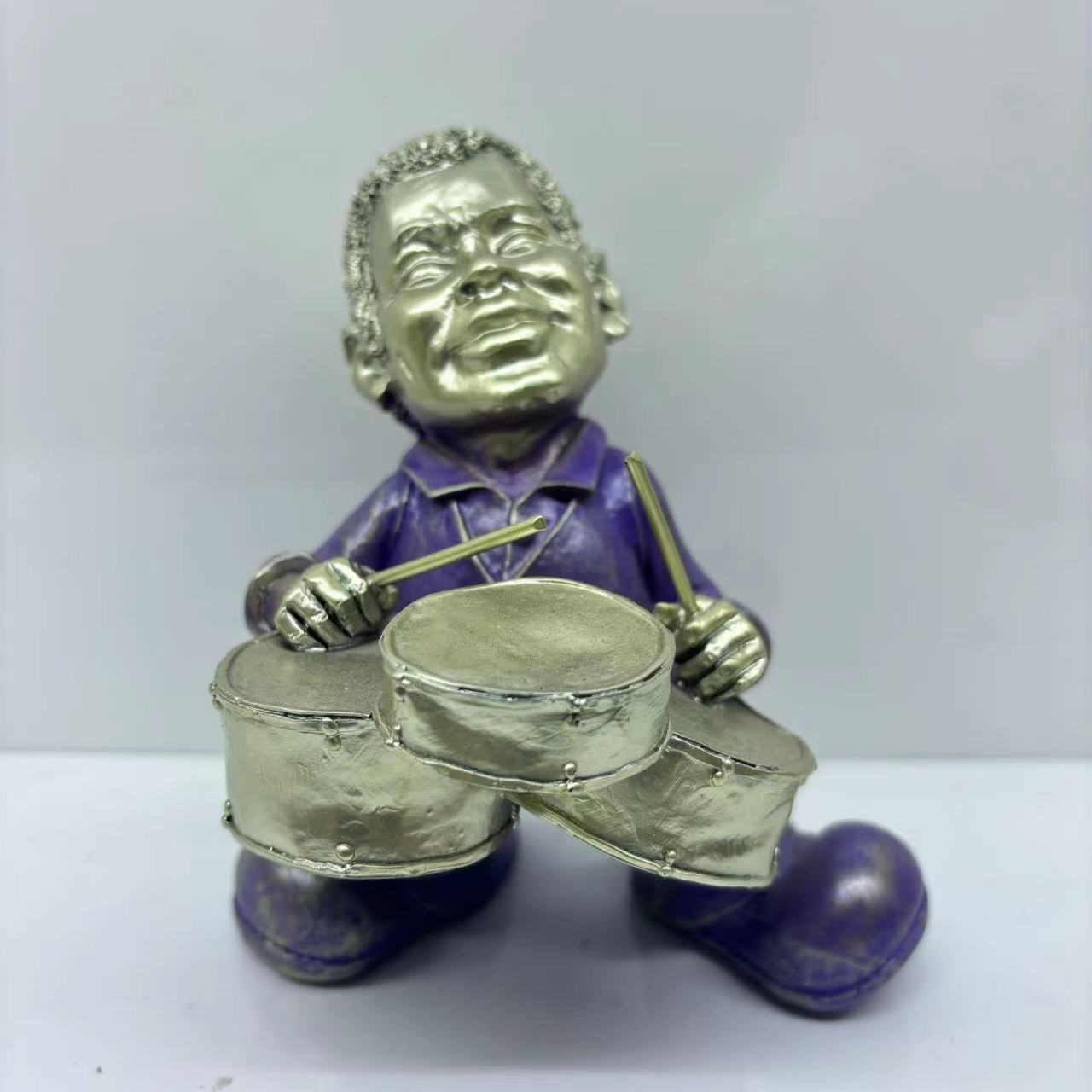 厂家直销 音乐人黑人敲鼓艺术摆件 树脂摆件产品