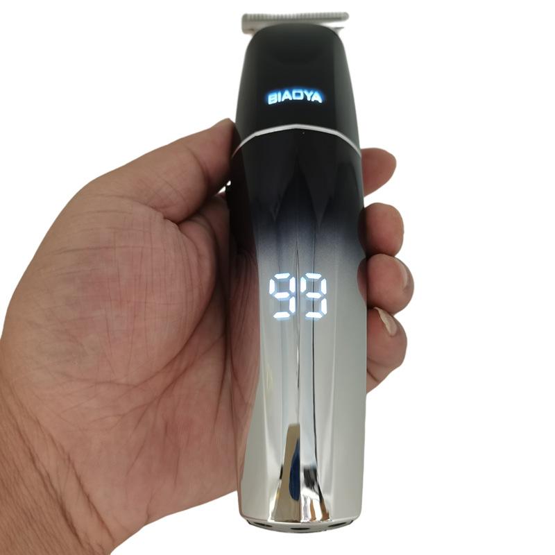 Cross-Border Special for Waer Men's Household Six-in-One Multi-Function Hair Clipper Shaver Nose Hair Trimmer Set Application Scenario
