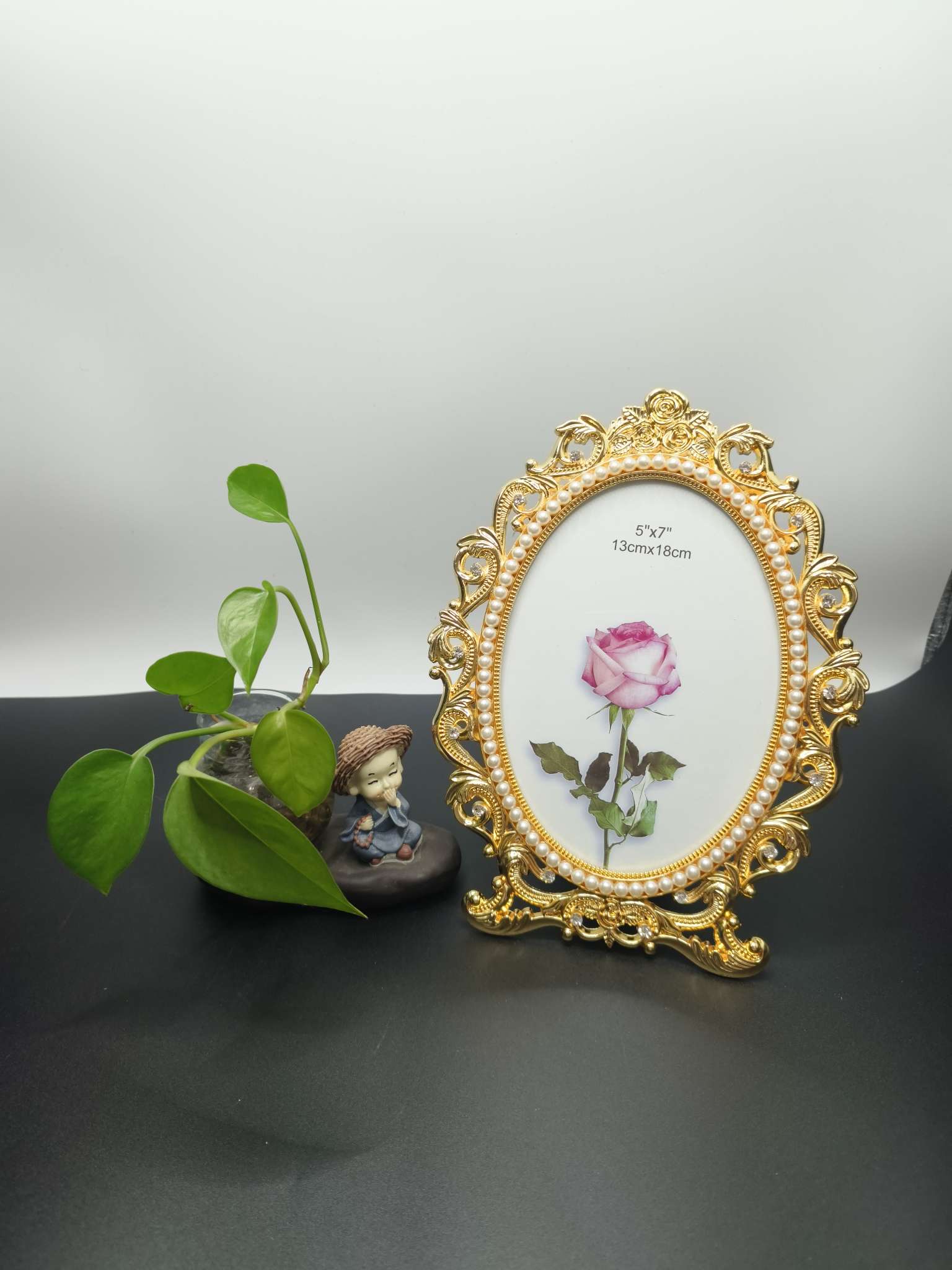 Metal photo frames, metal mirrors, oval mirrors, small mirrors, custom-made mirror photo frames, plastic photo frames, alloy photo frames, Shanghai souvenirs, glowing cards for a few cents pic 6